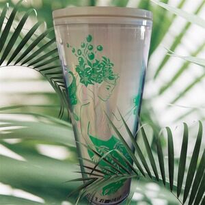 Starbucks Siren Mermaid‎ Iridescent Holographic Holiday Tumbler Cup 24 oz Xmas